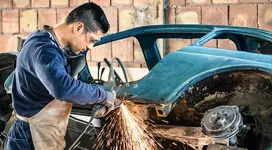 Serviço de Funilaria Automotiva